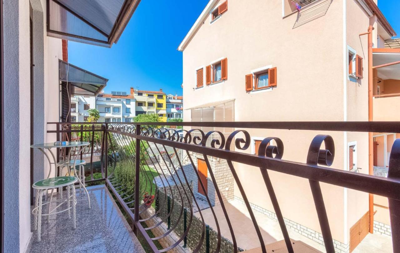 Zlata Apartment โปเรช ภายนอก รูปภาพ